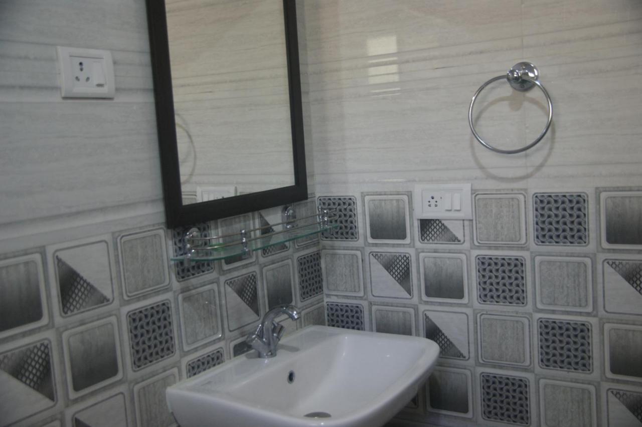 Chandan Guest House 레 외부 사진