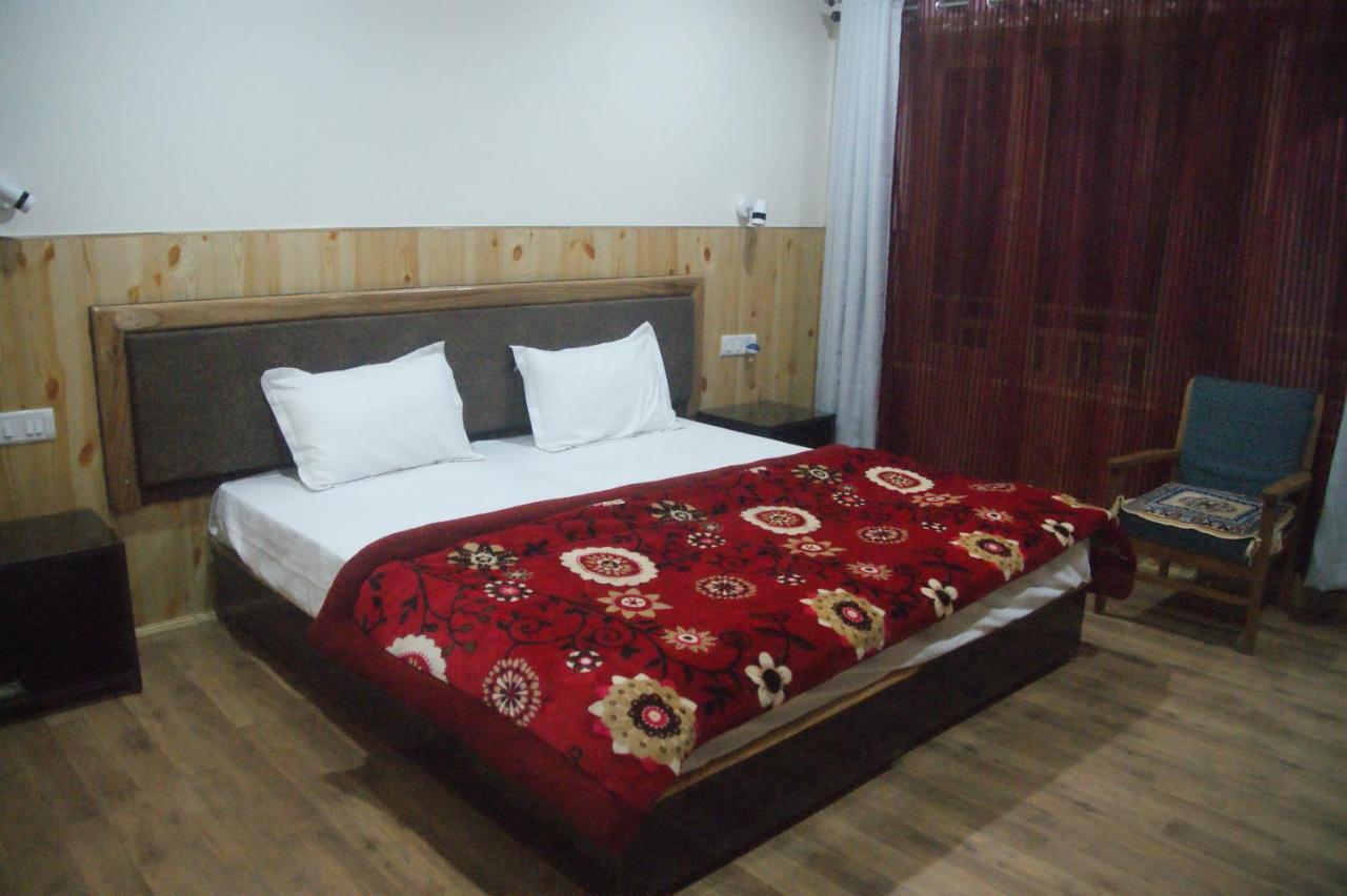 Chandan Guest House 레 외부 사진