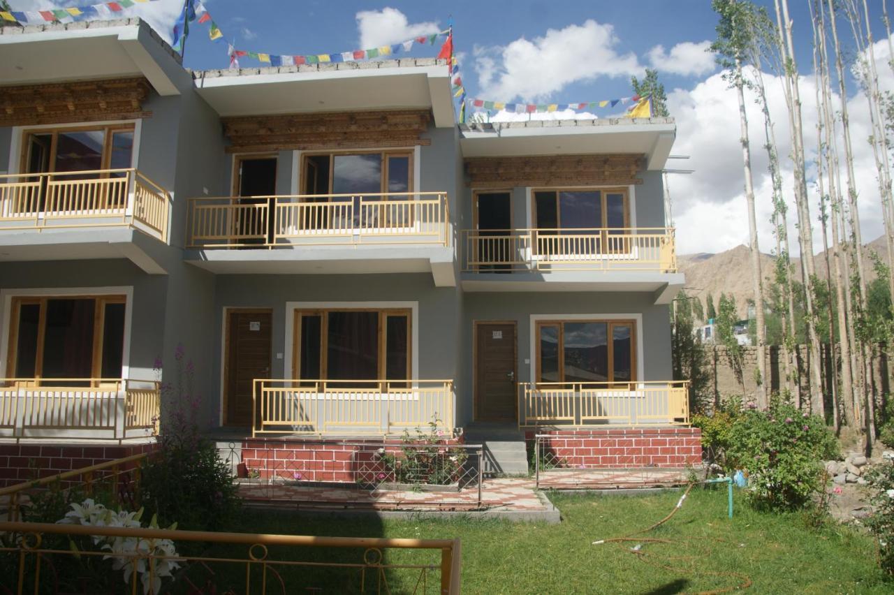 Chandan Guest House 레 외부 사진