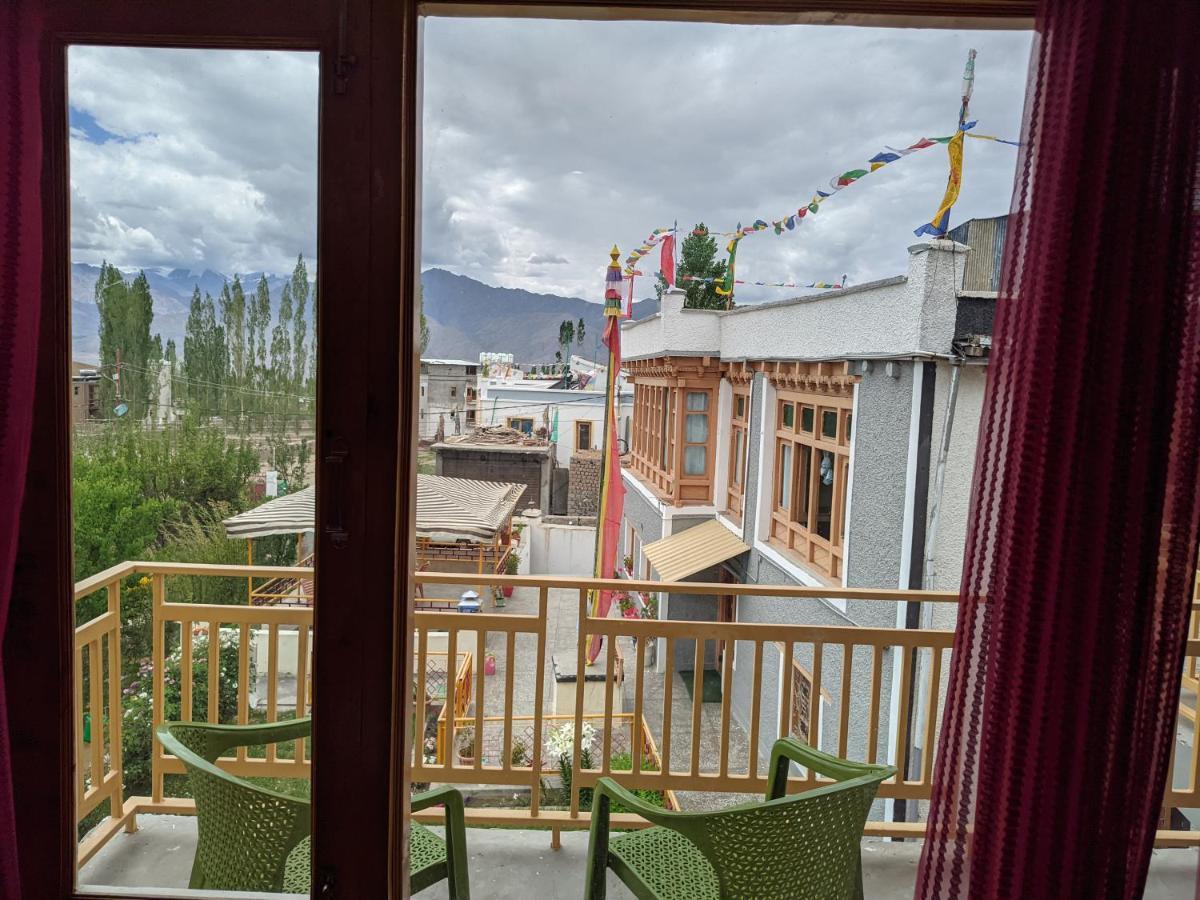 Chandan Guest House 레 외부 사진