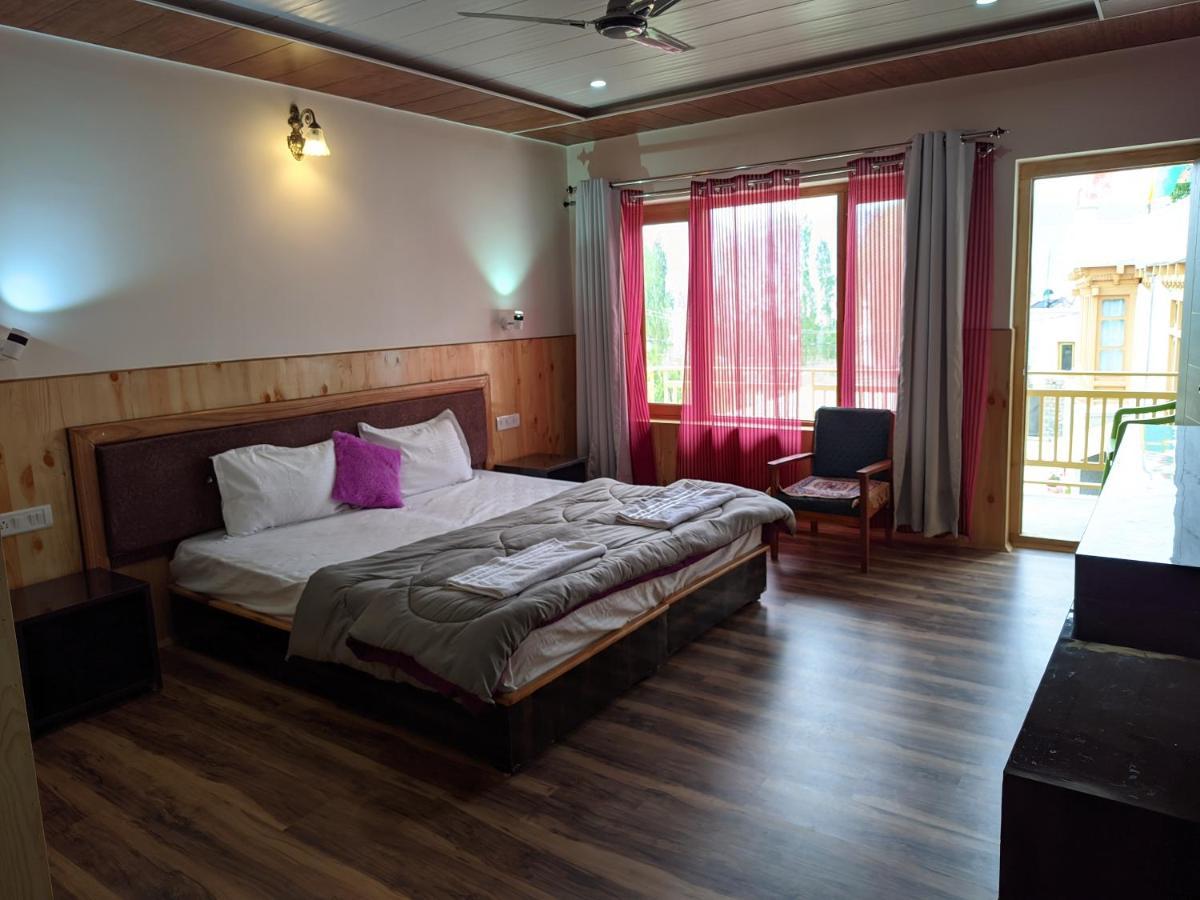Chandan Guest House 레 외부 사진